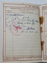 Originalt Heer wehrpas med indtegnelse fra Abwehr spionage mm.