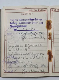 Originalt Heer wehrpas med indtegnelse fra Abwehr spionage mm.