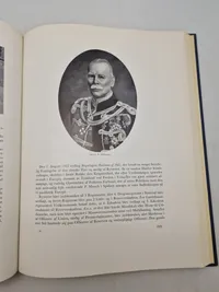 GARDEHUSAR REGIMENTET
GENNEM ÅR