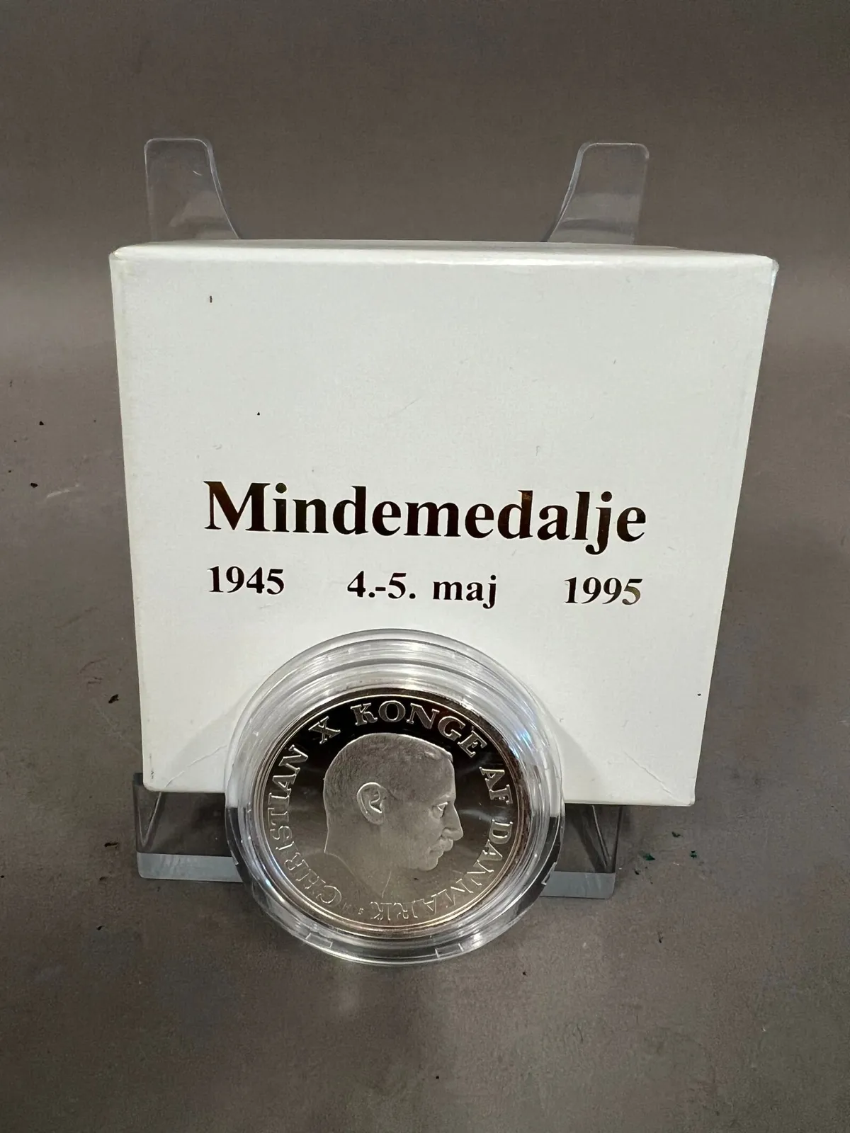 Original minde medalje 1945-1995 af 999 sølv