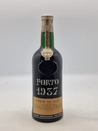 Original flaske portvin fra 1937 (Flasket i 1971)