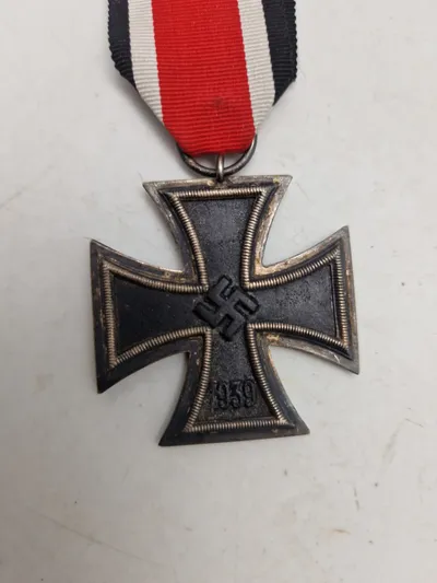 Originalt Eisernes Kreuz 2. Klasse 1939, Hersteller 44 Jakob Bengel, Idar Oberstein