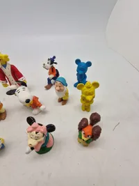 Samling diverse figurer