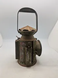 Original WWII C. Eastgate & Sons, Birmingham railway lantern fra 1945 (pilestemplet)