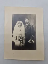 Samling original feltpost, billeder mm fra ww2. Meget af posten er sendt til dk under ww2