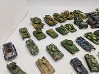 Samling militært legetøj