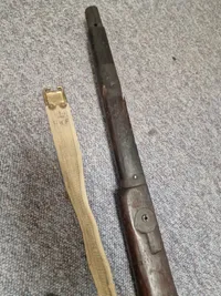 Samling originale Lee Enfield resvervedele (gevær 53/17)