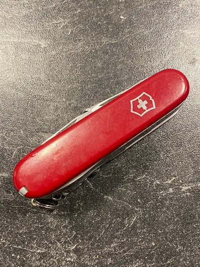 Stort Victorinox multitool