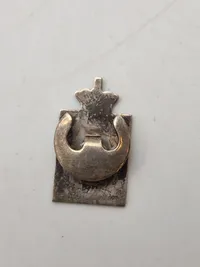 Originalt Georg Jensen kongemærke, sølv og emalje med original æske