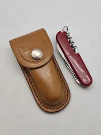 Victorinox multitool med taske