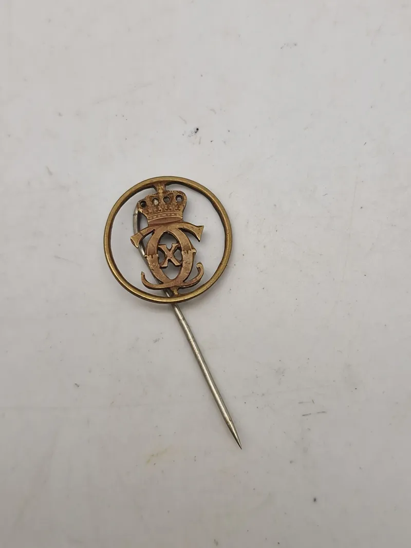 Original Kong Christian X pin
