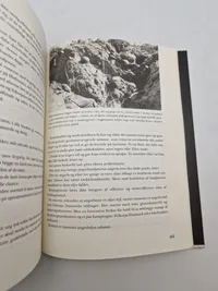 Frontsvin, Forrædere og Frostknuder (Hardcover)