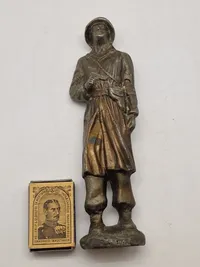 Original figur forstillende dansk modstandsmand
