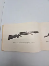 Die neue
Bergmann-Maschinen-Pistole Modell 1932
B. M. P. 32