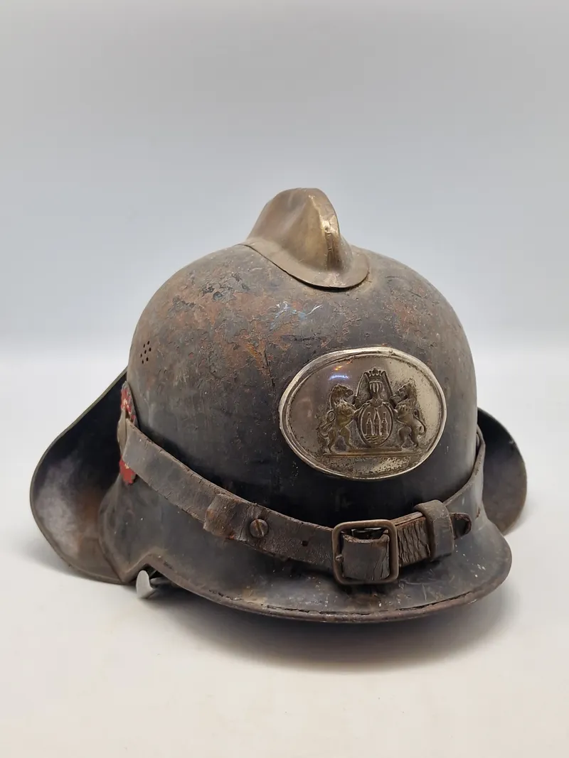 Original Dansk brandhjelm