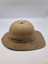 Original engelsk tropehjelm fra 1942