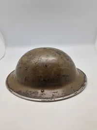 Original engelsk hjelm, brugt i NordAfrika, 1940