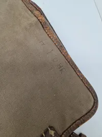 Original militær førstehjælpstaske fra Den Danske brigade i Sverige WW2