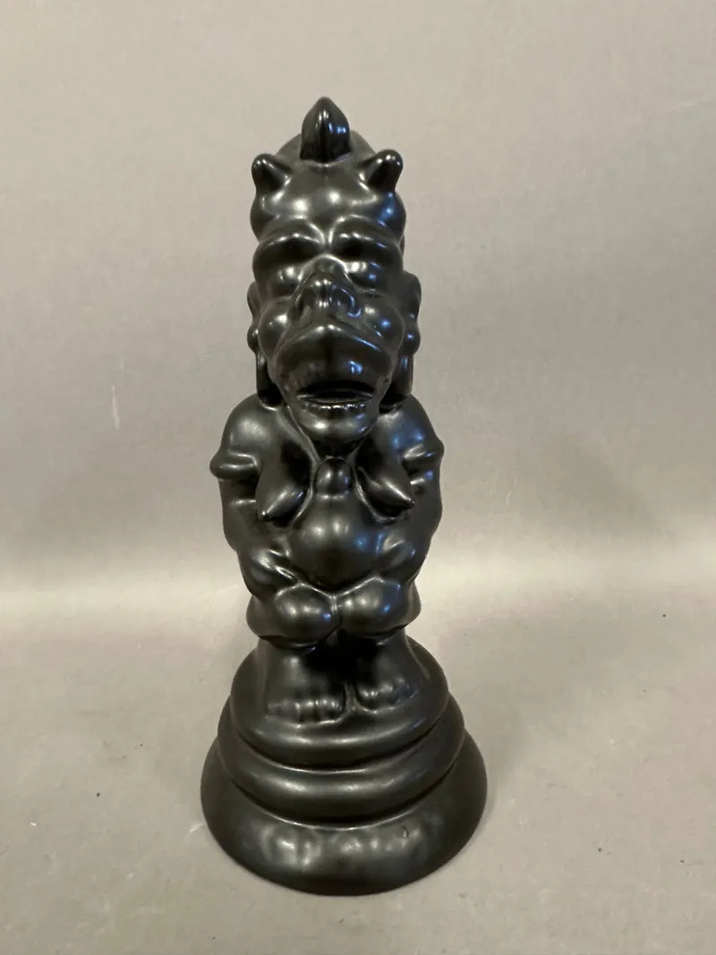 figur med sort kvinde, porcelain