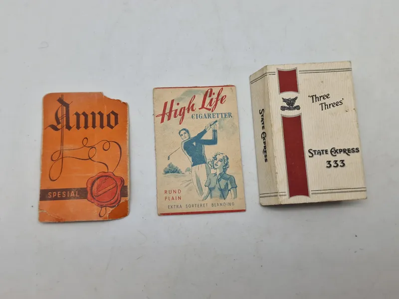 Diverse originale tobaksartikler  WW2