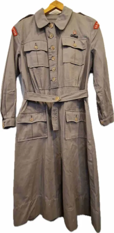 Original Sjælden Dansk lotte uniform