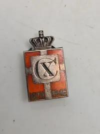 Originale Georg Jensen kongemærker - Sterlingsølv og emalje