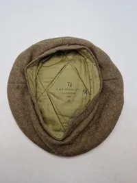 Original Engelsk baret 1944 dateret