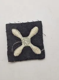 Lot diverse originale  Engelske WW2 mærker mm.