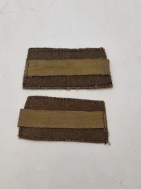 Lot diverse originale  Engelske WW2 mærker mm.