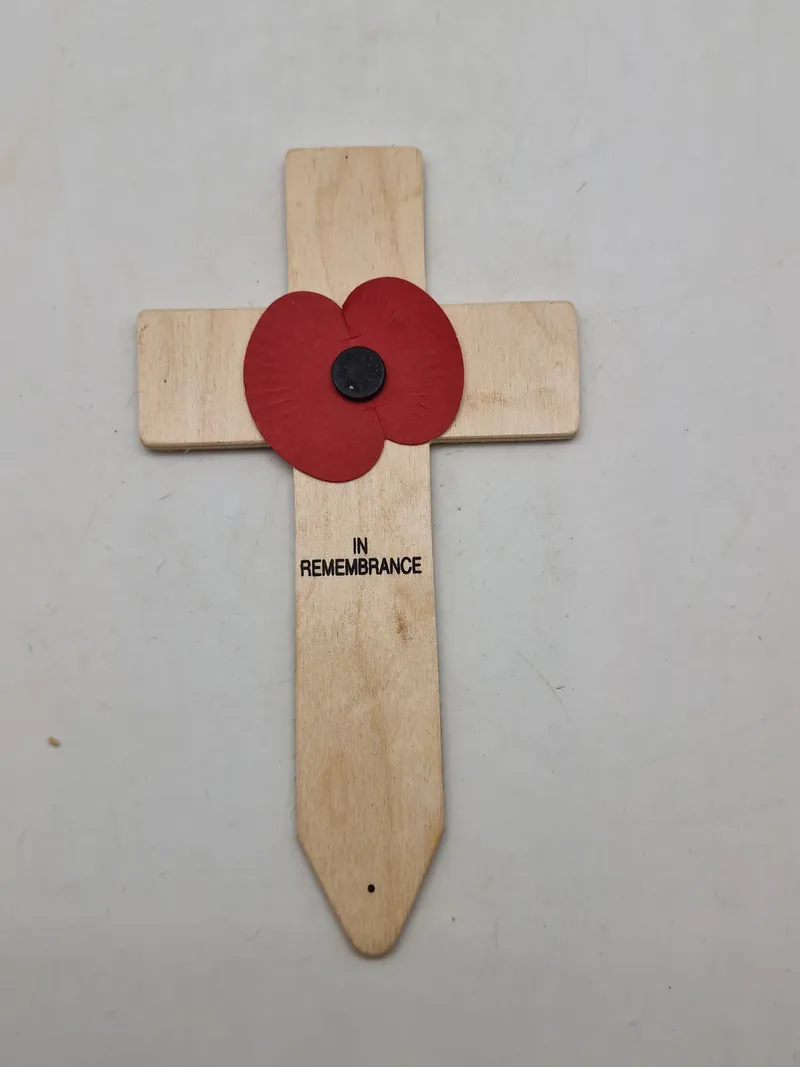 Remembrance kors med poppies