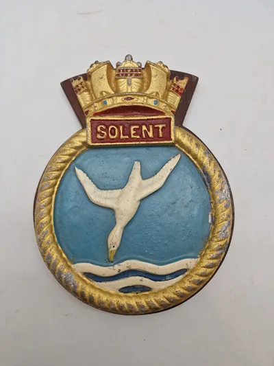 Originalt militært vægskjold