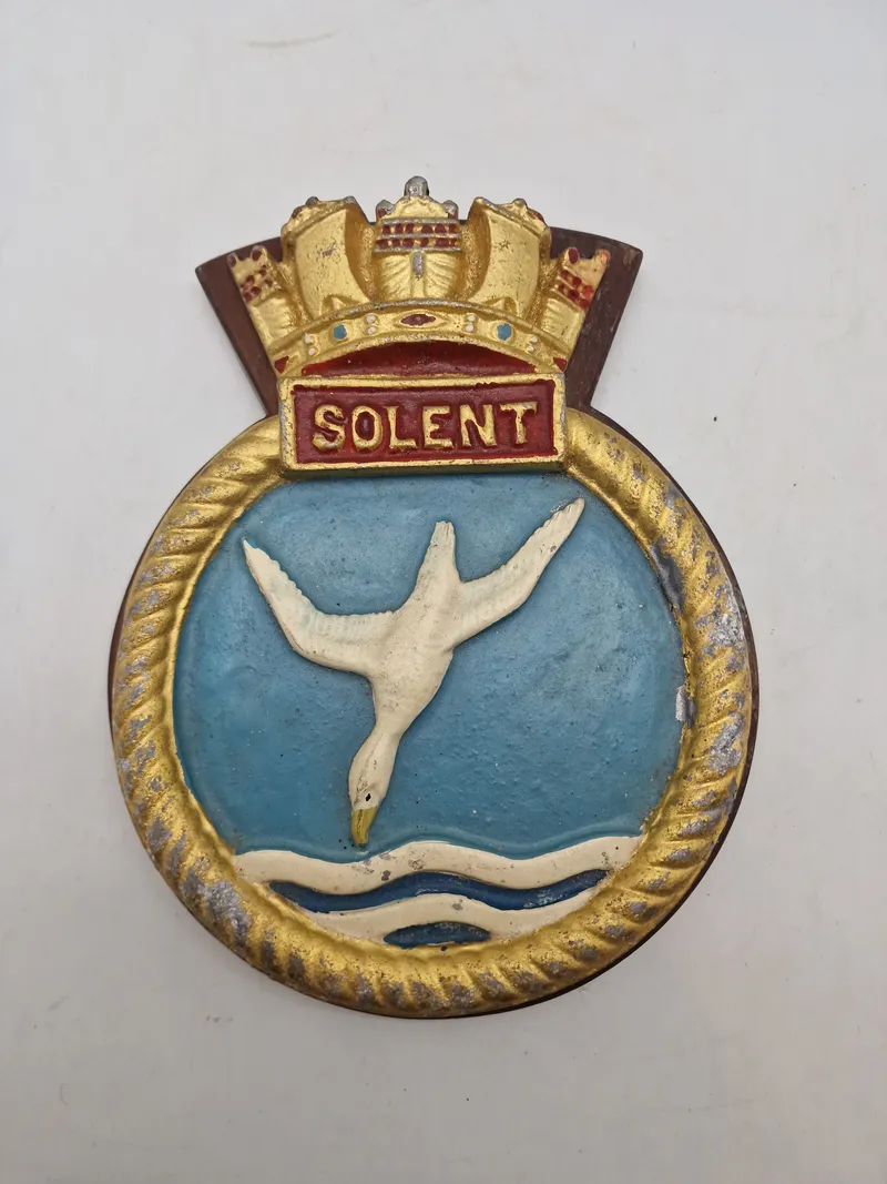 Originalt militært vægskjold