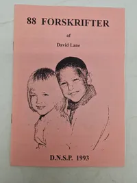 Stor samling nynazistisk foldere