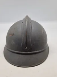 Original fransk model 1915 hjelm (Adrian)