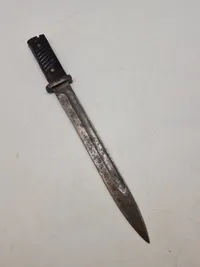 Original tysk K98 bajonet, nedkortet og anvendt til skyttegravskniv
