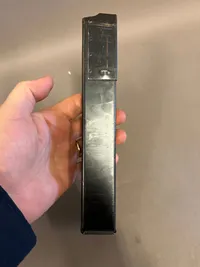 Originalt nedkastet magasin til Stengun