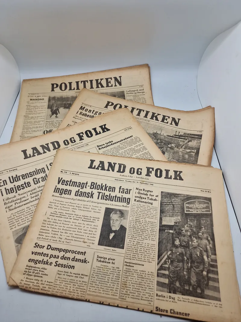 Lot originale aviser fra befrielsen
