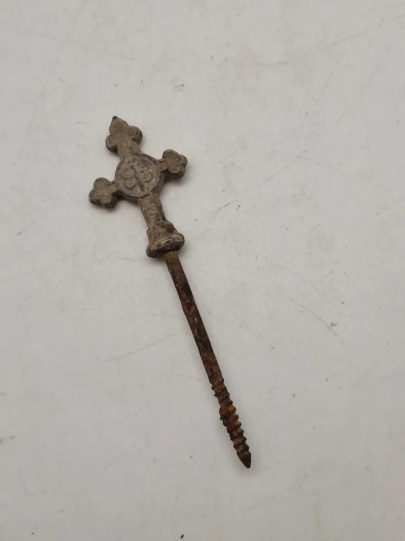 Originalt 1800 tals kistesøm