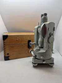 Original Carl Zeiss Jena Theotolit med kasse