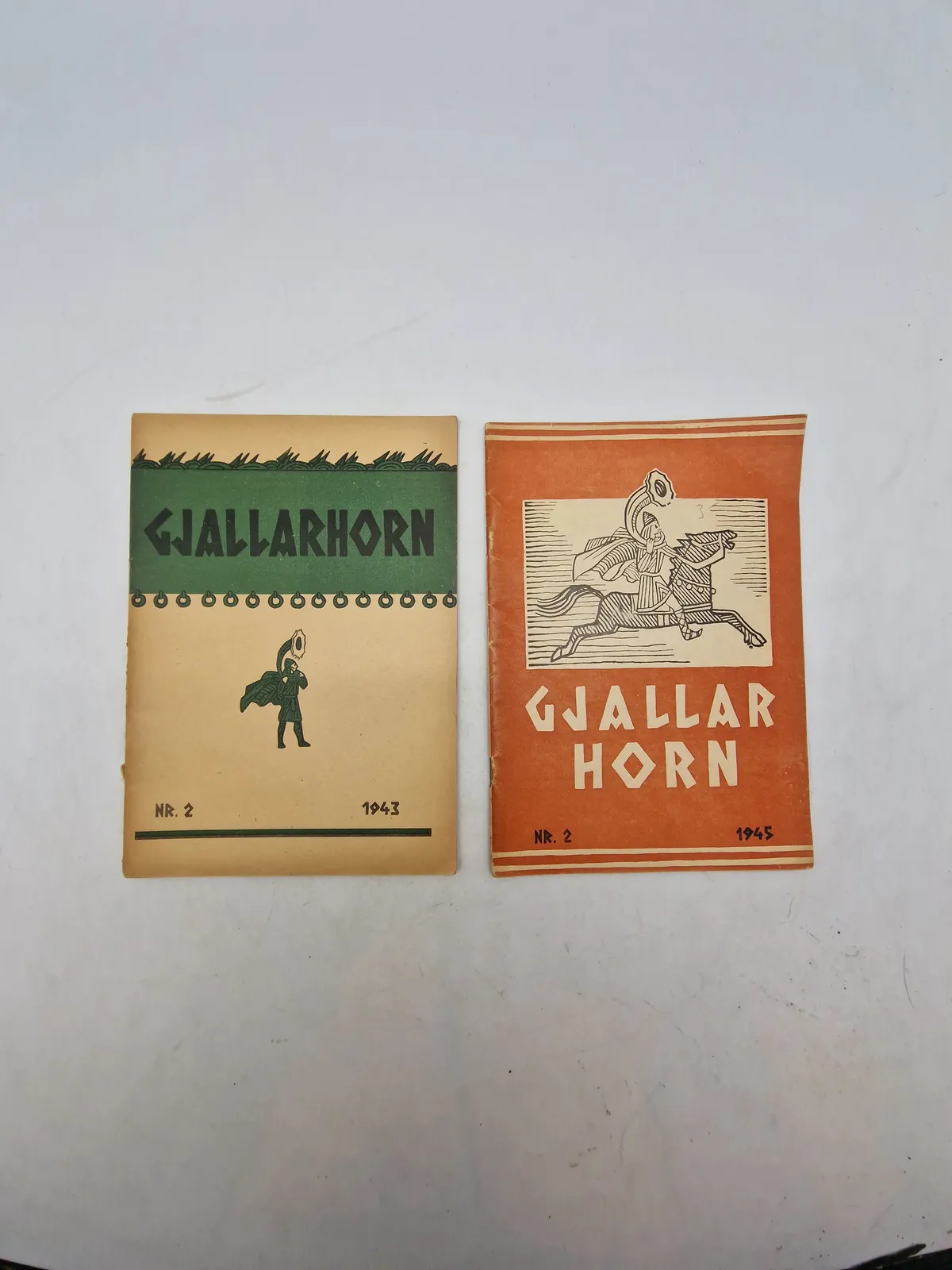 Originale eks. af “Gjallarhorn” fra 1943 og 1945