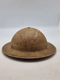 Original engelsk Tommy hjelm, 1942 dateret Ørken