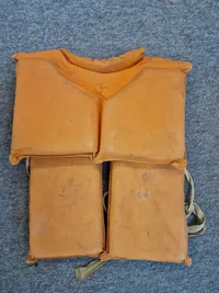Ældre redningsvest