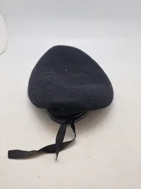 Originale regiments bælter og baret - dk forsvar