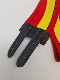 Originale regiments bælter og baret - dk forsvar