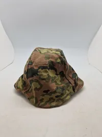 Waffen-SS hjelm overtræk - efterkrigs