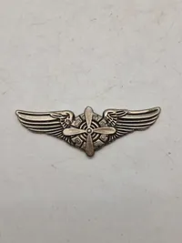 US Flight Engineer badge