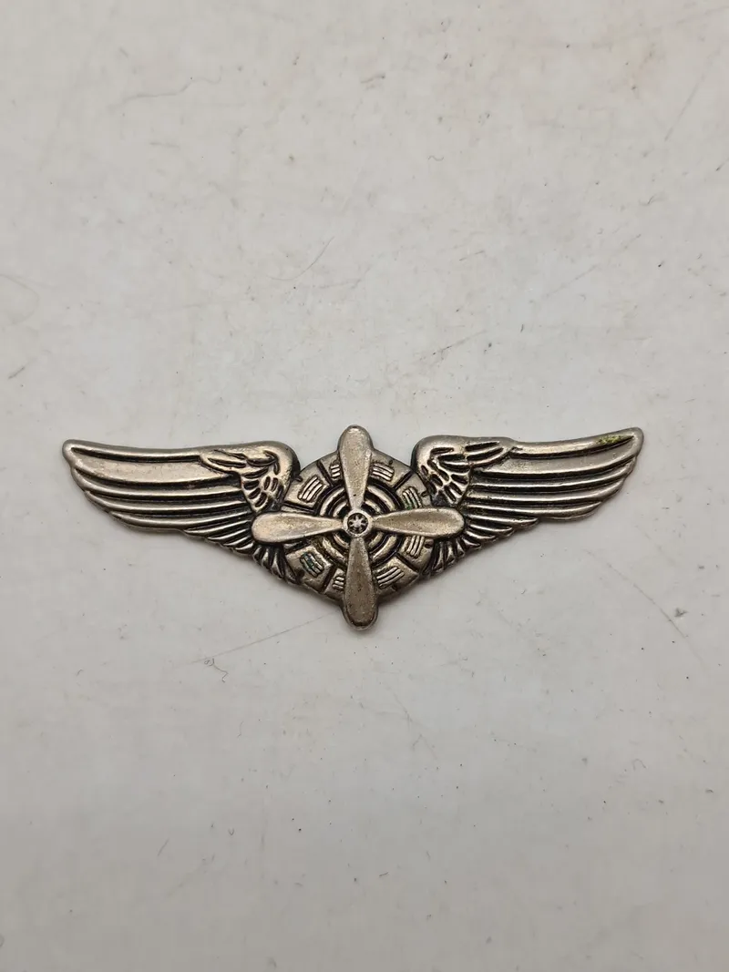 US Flight Engineer badge