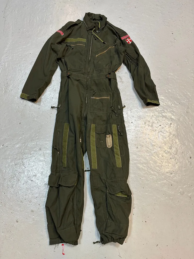 Sjælden Dansk pilotdragt fra 1983