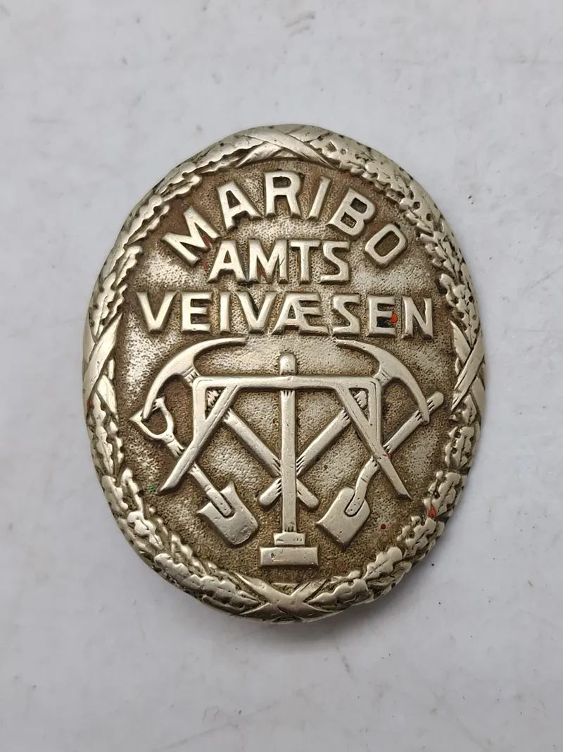 Originalt mærke for Maribo Amts Vejvæsen