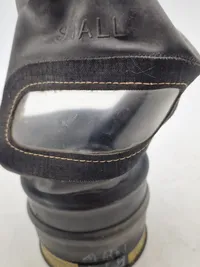 Sjælden original Engelsk  børnegasmaske fra ww2